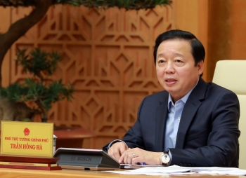 Yêu cầu tăng cường phân cấp, phân quyền trong công tác cấp phép bảo vệ môi trường