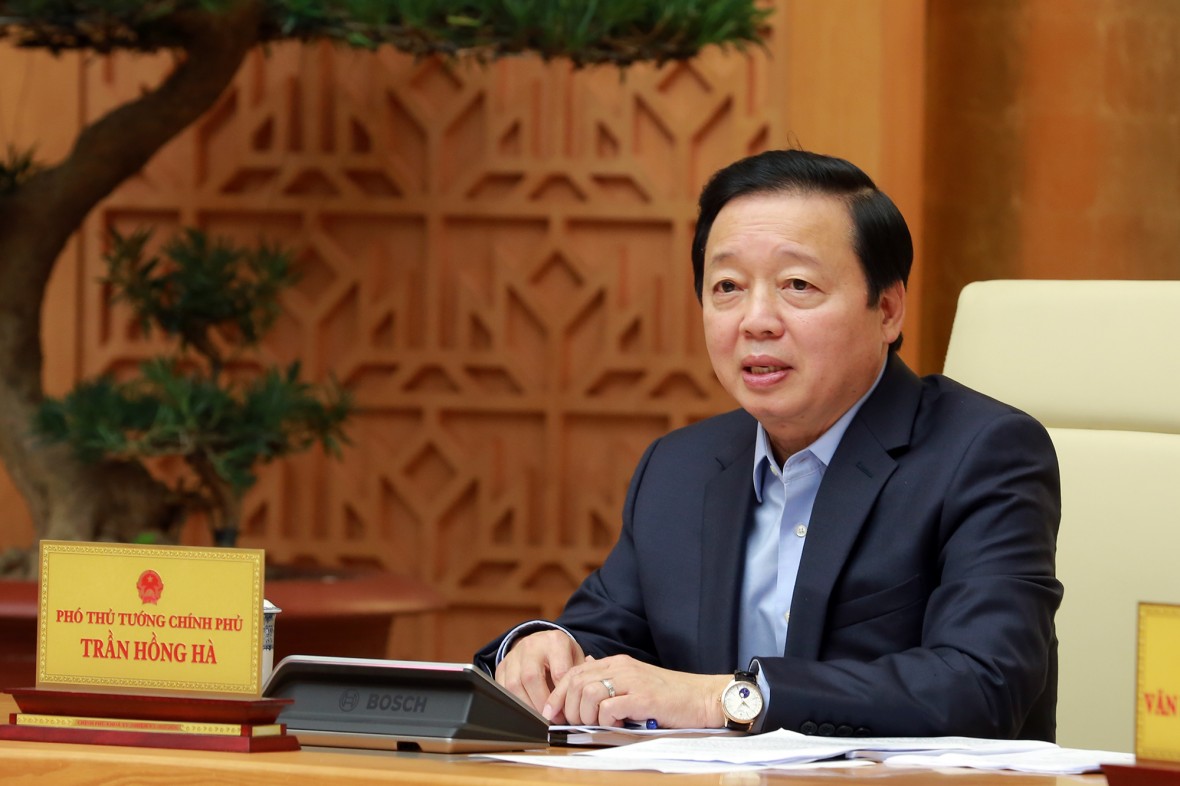 Yêu cầu tăng cường phân cấp, phân quyền trong công tác cấp phép bảo vệ môi trường
