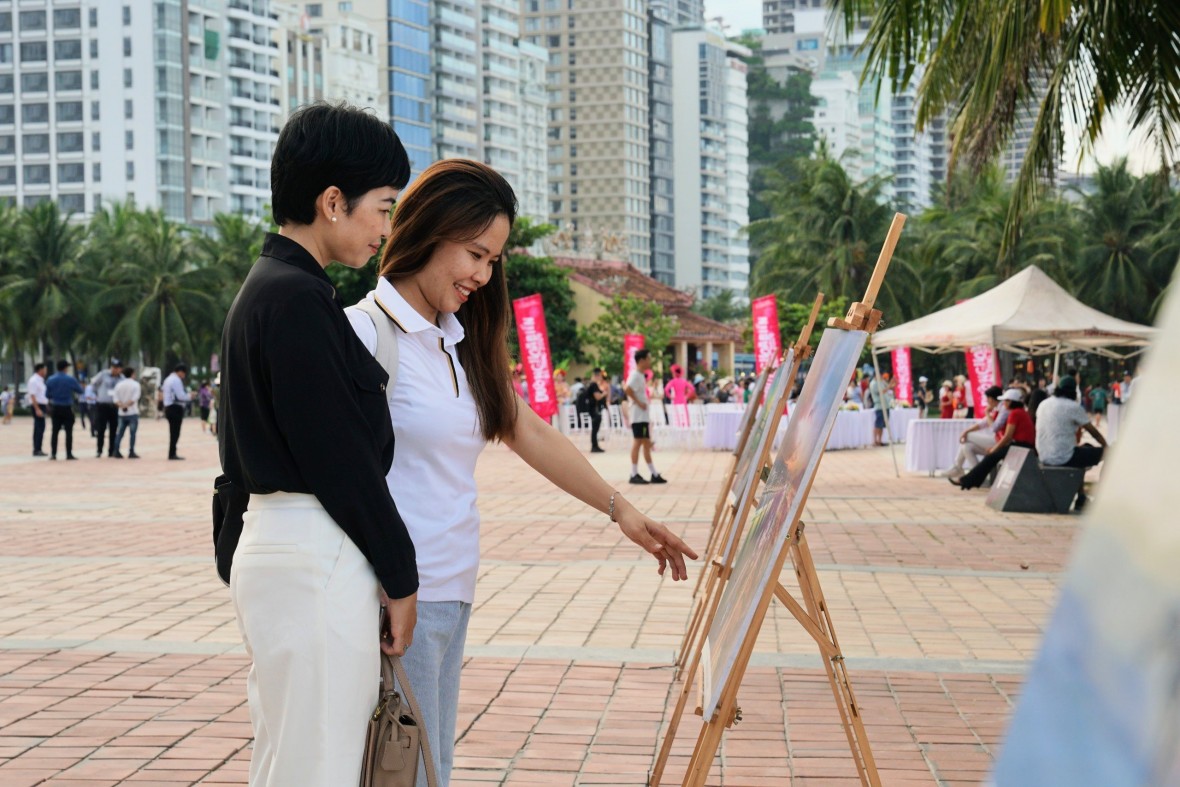 Rực rỡ sắc màu trên tuyến Rực rỡ sắc màu trên tuyến