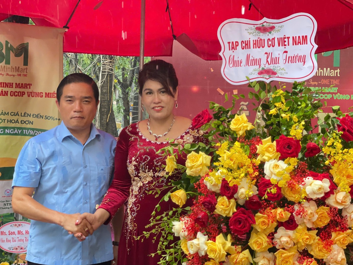 Khai trương Bảo Minh Mart: Khát khao đưa đặc sản OCOP tới mọi nhà Khai trương Bảo Minh Mart: Khát khao đưa đặc sản OCOP tới mọi nhà