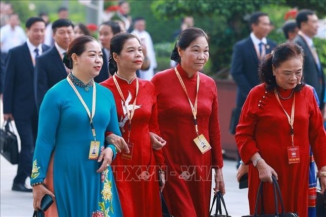 Khai mạc Đại hội đại biểu toàn quốc MTTQ Việt Nam lần thứ X Khai mạc Đại hội đại biểu toàn quốc MTTQ Việt Nam lần thứ X