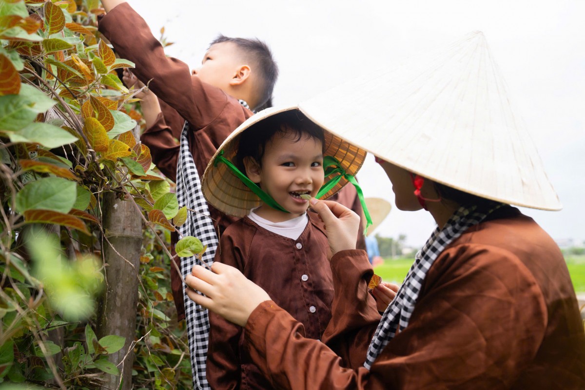 Du lịch cộng đồng kết hợp nông nghiệp sinh thái: Hướng đi bền vững cho làng cổ Phong Nam Du lịch cộng đồng kết hợp nông nghiệp sinh thái: Hướng đi bền vững cho làng cổ Phong Nam