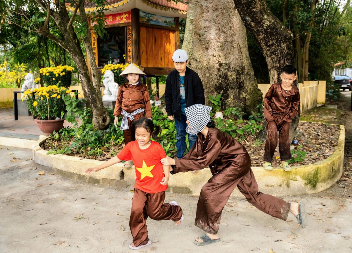 Du lịch cộng đồng kết hợp nông nghiệp sinh thái: Hướng đi bền vững cho làng cổ Phong Nam Du lịch cộng đồng kết hợp nông nghiệp sinh thái: Hướng đi bền vững cho làng cổ Phong Nam