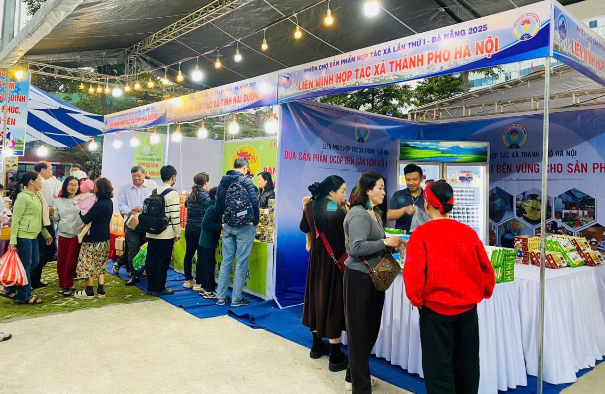 Phiên chợ Liên minh HTX Đà Nẵng: Kết nối cung cầu, thúc đẩy kinh tế tập thể