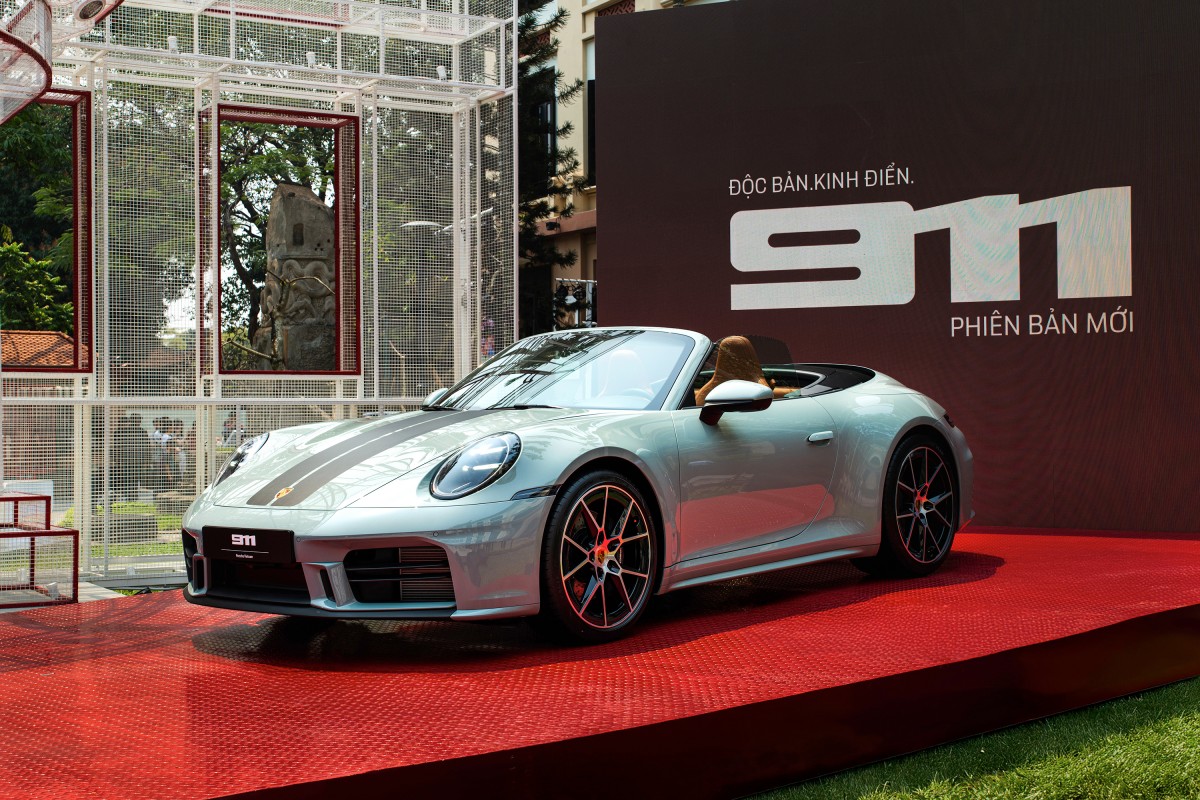 Porsche 911 mới chính thức ra mắt tại Hà Nội, giá thấp nhất 8,87 tỷ đồng