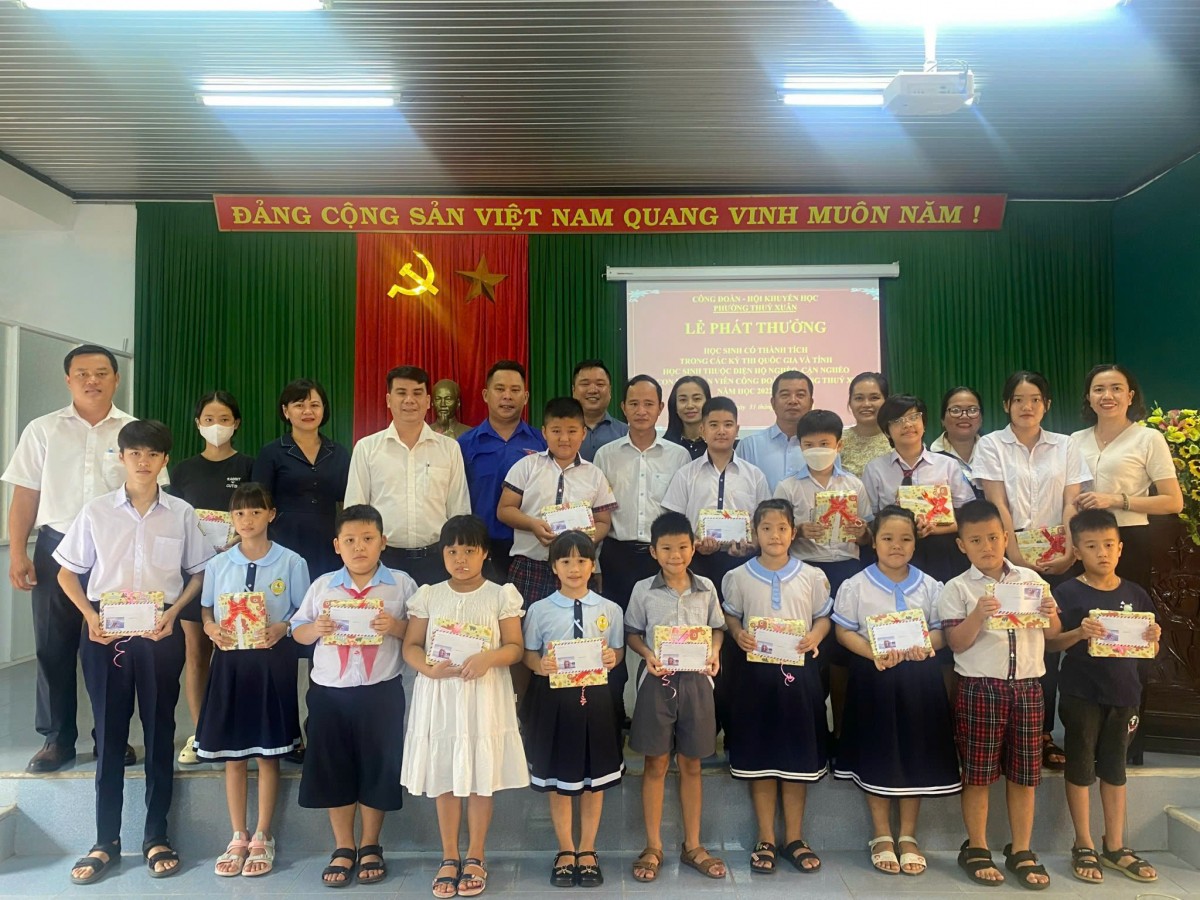 Hành trình vươn lên trở thành điểm sáng về kinh tế, văn hóa, đô thị