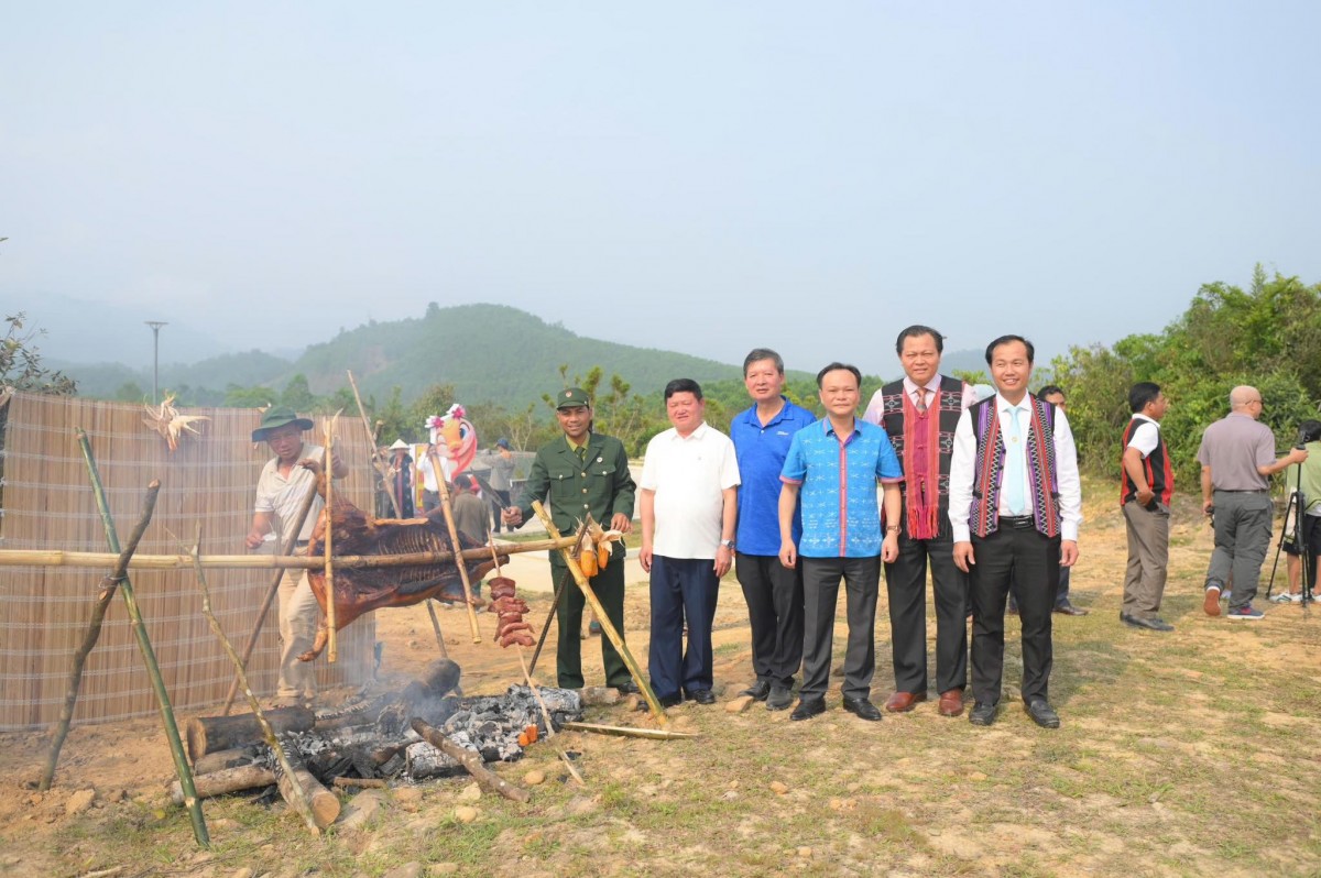 Ngày hội tôn vinh bản sắc văn hóa “Sắc Xuân vùng cao A Lưới”