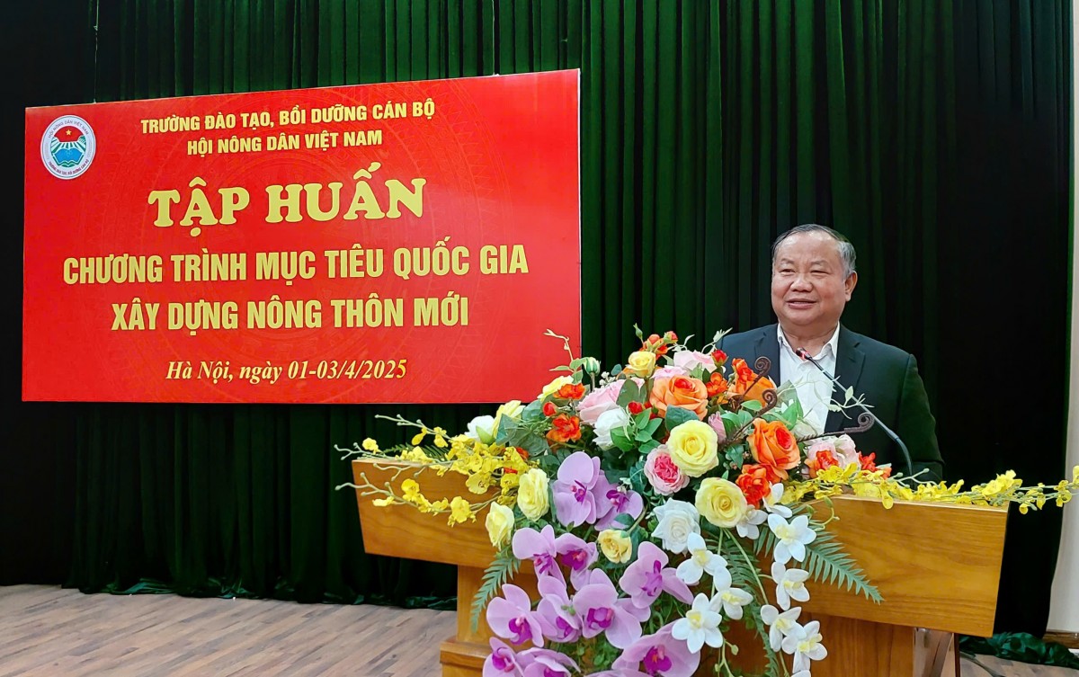 Tích cực trao đổi, chia sẻ kinh nghiệm để xây dựng nông thôn mới hiệu quả