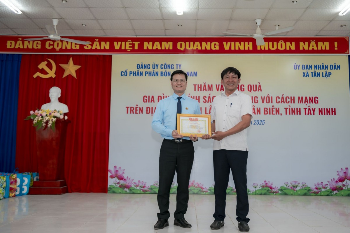 Phân bón Miền Nam và hành trình về nguồn: Ôn lại những chặng đường vẻ vang