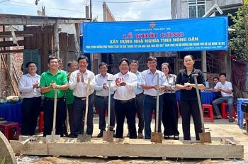 Hội Nông dân tỉnh Bến Tre: Chung tay, góp sức xây dựng nhà “Nghĩa tình nông dân”