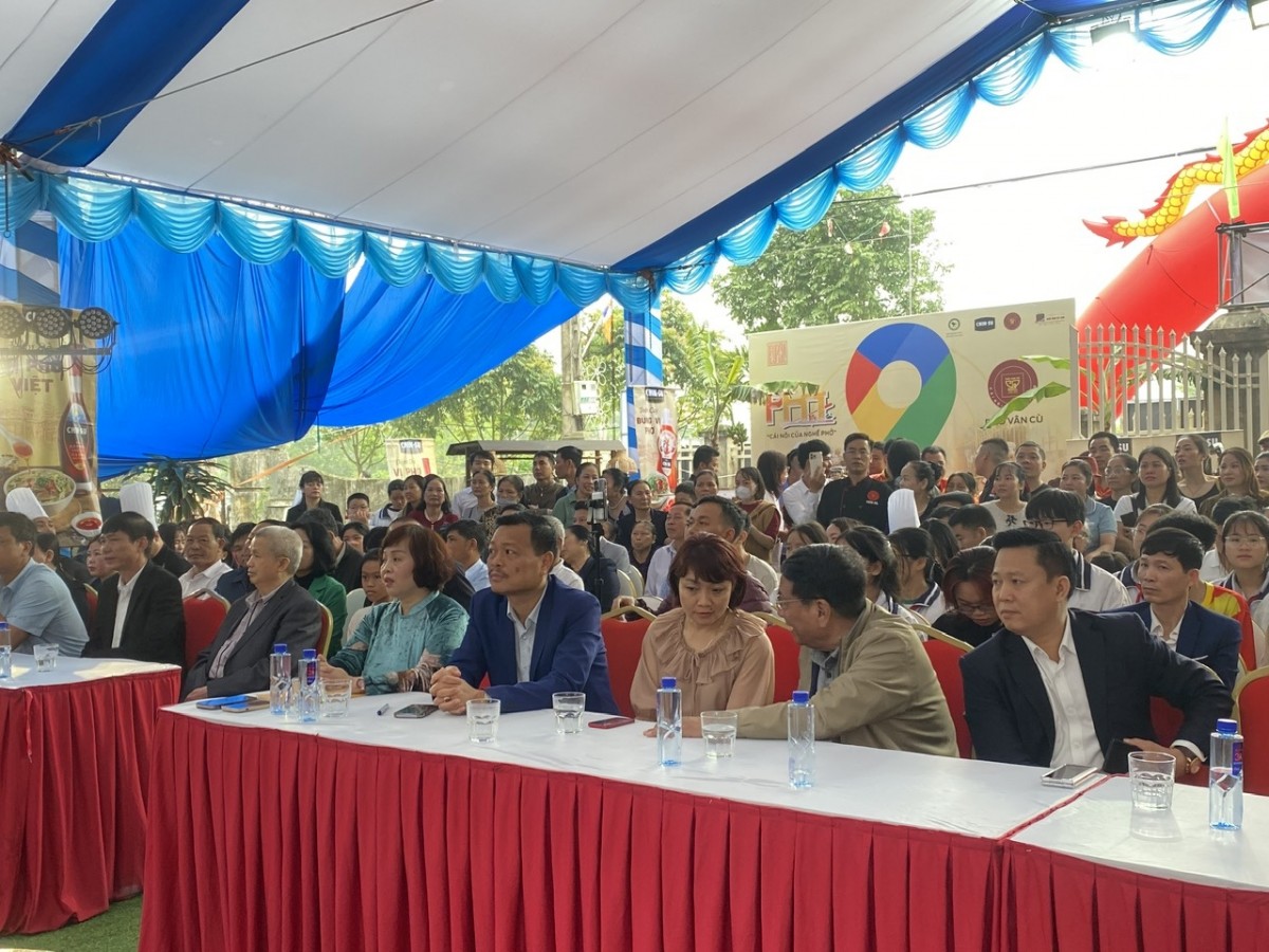 Giữ nghề truyền thống phở Vân Cù - tinh hoa ẩm thực của đất Việt