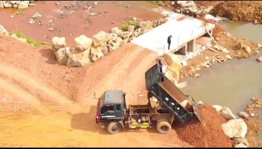 Đắk Nông: Bị lập biên bản nhưng khai thác đất nông nghiệp tại xã Đắk Sắk vẫn diễn ra