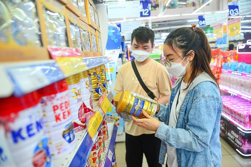 Nguyên Phó Chủ tịch nước đề nghị làm rõ trách nhiệm của các cơ quan quản lý nhà nước vụ phát hiện 600 loại sữa giả