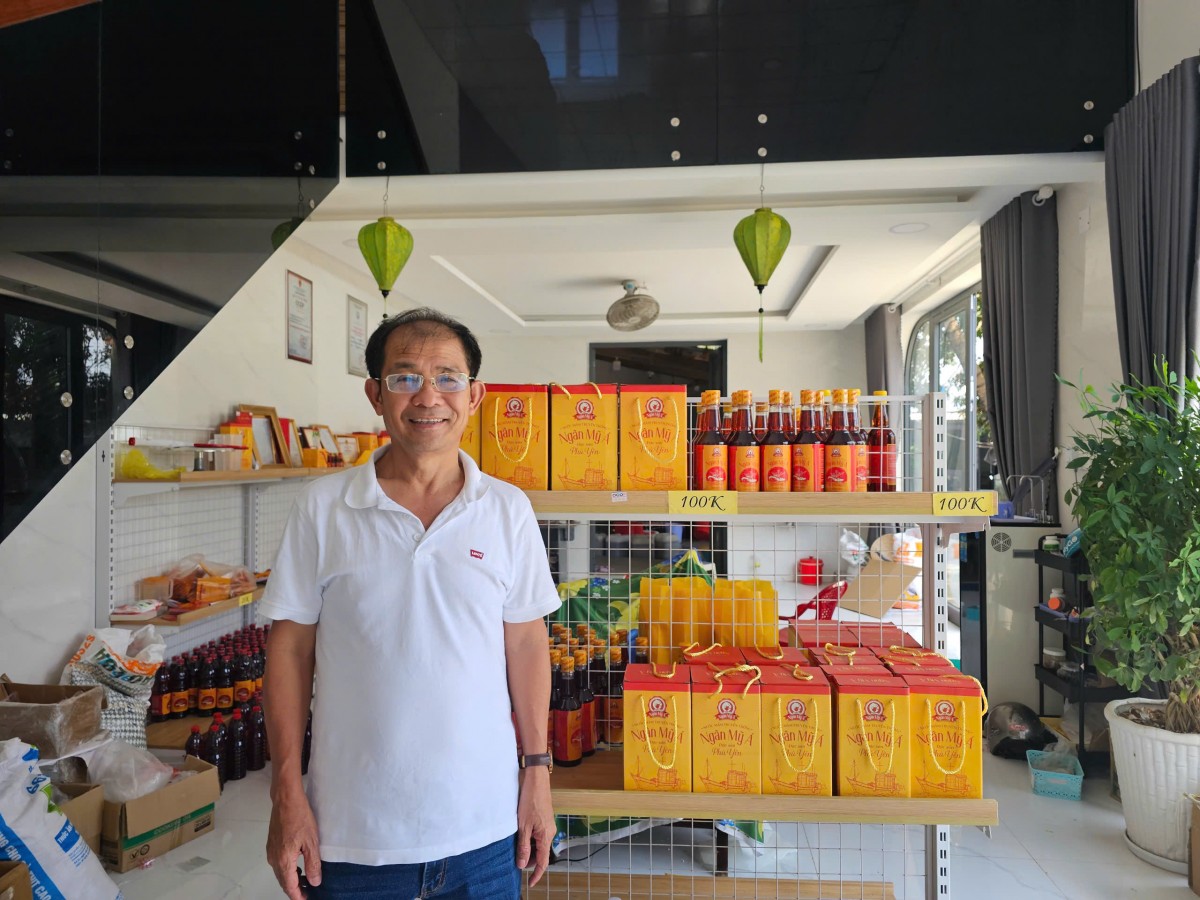 Làng nghề nước mắm Long Thủy mang tinh hoa của biển đến với mọi nhà