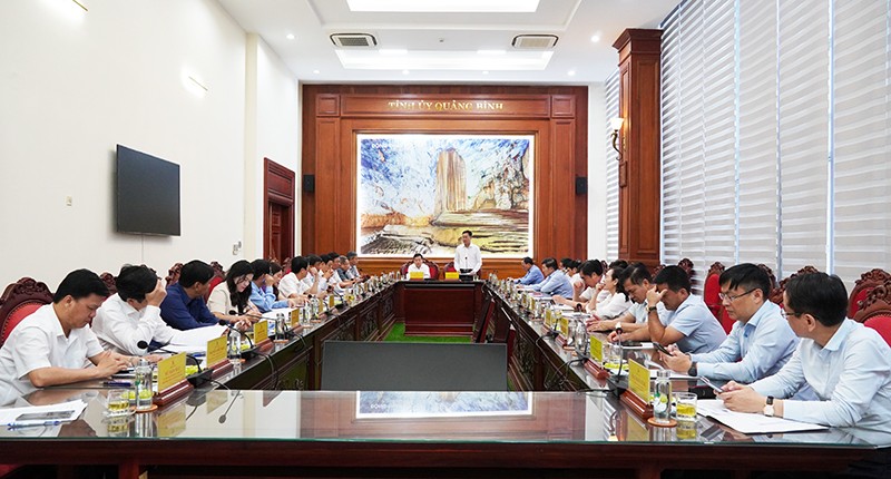 Quảng Bình: Tổ chức hội nghị triển khai một số nội dung liên quan đến việc sáp nhập, hợp nhất đơn vị hành chính cấp tỉnh