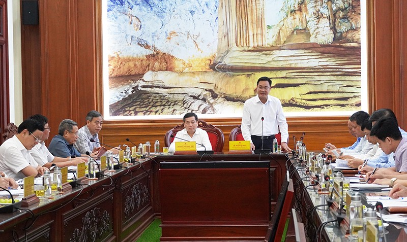 Quảng Bình: Tổ chức hội nghị triển khai một số nội dung liên quan đến việc sáp nhập, hợp nhất đơn vị hành chính cấp tỉnh