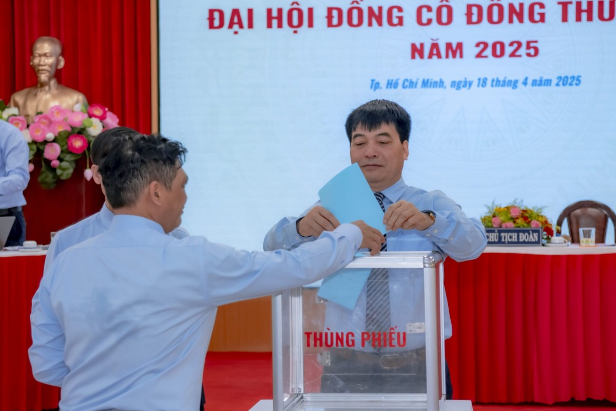 Phân bón Miền Nam Đại hội đồng cổ đông 2025: Giữ vững nhịp độ sản xuất & kinh doanh