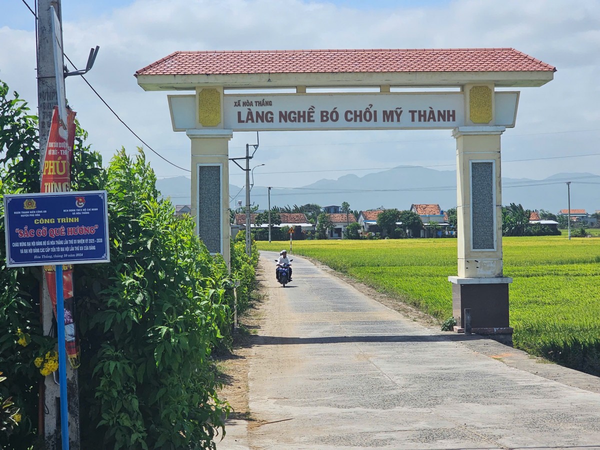 Phú Yên: Sản phẩm chổi đót Mỹ Thành đem lại sinh kế ổn định cho người dân