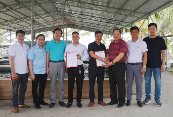 Chủ tịch Hiệp hội Nông nghiệp Hữu cơ Việt Nam thăm và làm việc tại trang trại cá Koi lớn nhất TP Hải Phòng