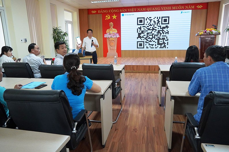 Quảng Bình: Tổ chức lớp tập huấn cho các HTX nông nghiệp công tác quản lý, giám sát và phát triển mã số vùng trồng