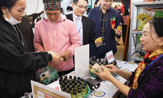 Quảng Bình: Hỗ trợ, hướng dẫn tạo mã QR Code cho các doanh nghiệp, cơ sở sản xuất
