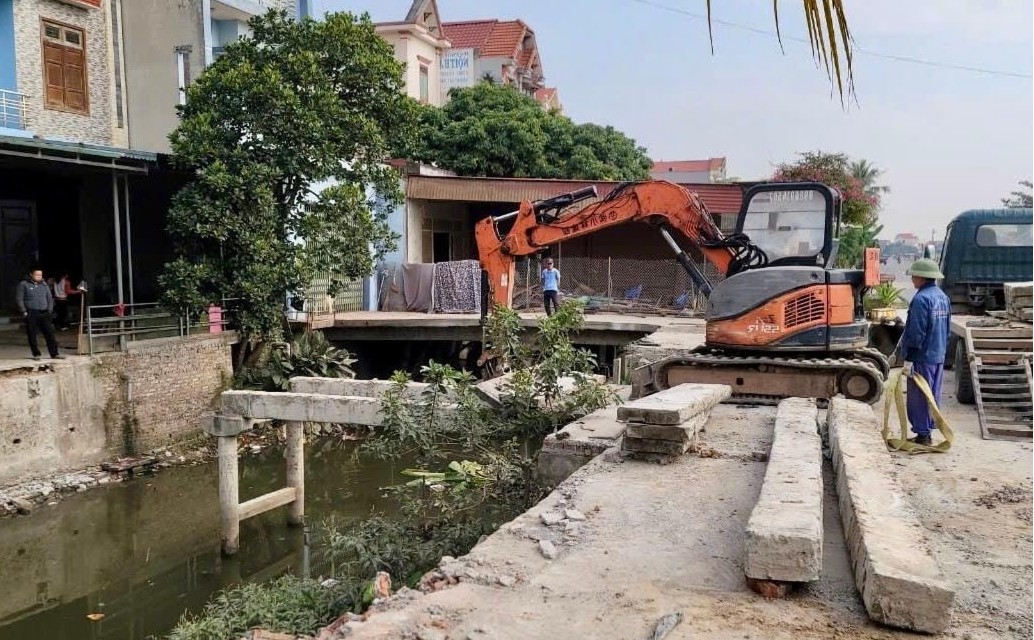 Hải Dương: Sẽ tổ chức cưỡng chế đối với những trường hợp vi phạm công trình thuỷ lợi không tự tháo dỡ
