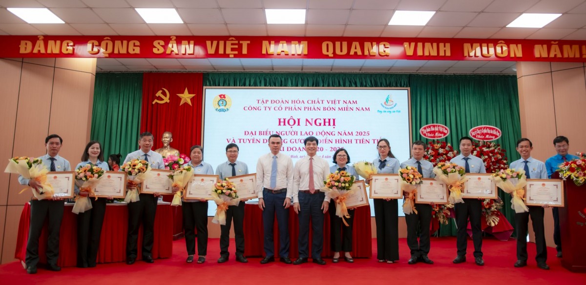 Phân bón Miền Nam: Người lao động là trung tâm trong mọi hoạt động sản xuất kinh doanh