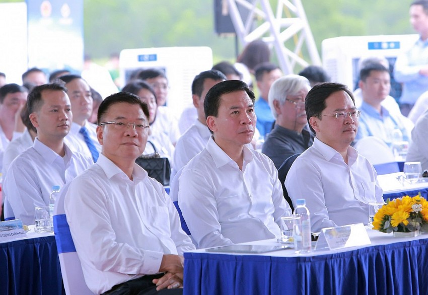 Phó Thủ tướng Chính phủ Lê Thành Long dự  lễ động thổ đự án Huyền tích Am Tiên.