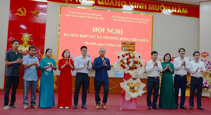 Ra mắt HTX Phương Đông Tiên Kiên: Góp phần phát huy các giá trị văn hóa bản địa
