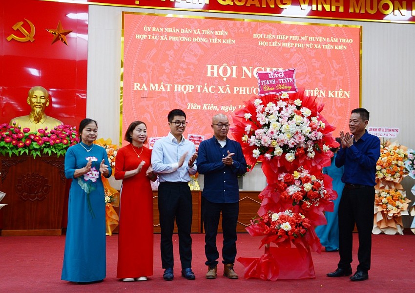 Ra mắt HTX Phương Đông Tiên Kiên: Góp phần phát huy các giá trị văn hóa bản địa
