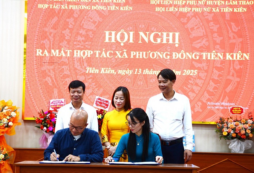 Ra mắt HTX Phương Đông Tiên Kiên: Góp phần phát huy các giá trị văn hóa bản địa Ra mắt HTX Phương Đông Tiên Kiên: Góp phần phát huy các giá trị văn hóa bản địa