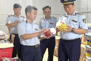 Cao Bằng: Thu giữ 5.071 sản phẩm hàng hóa, thực phẩm không rõ nguồn gốc