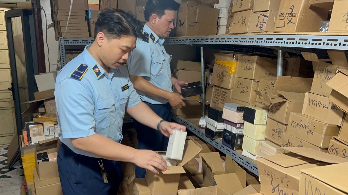 Phải tuyên chiến quyết liệt trước nạn hàng giả