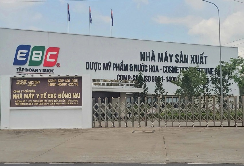Khởi tố vụ án “sản xuất, buôn bán hàng giả” liên quan đến gia đình ca sỹ Đoàn Di Băng