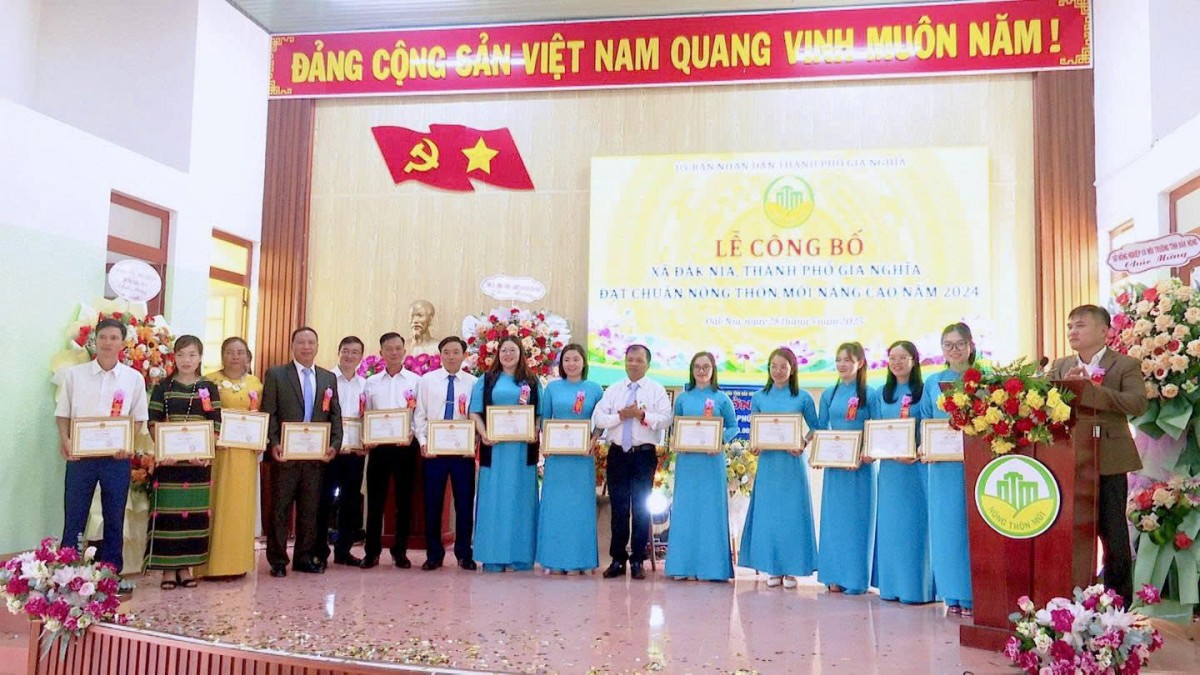 Đắk Nông: Công bố xã Đắk Nia đạt chuẩn nông thôn mới nâng cao năm 2024