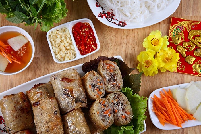Nem Cua Bể Hải Phòng: hương vị biển cả nồng nàn của ẩm thực đất Cảng