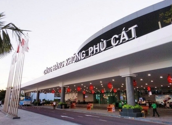 Bình Định đề xuất tăng cường chuyến bay đêm phục vụ mùa du lịch Hè 2025