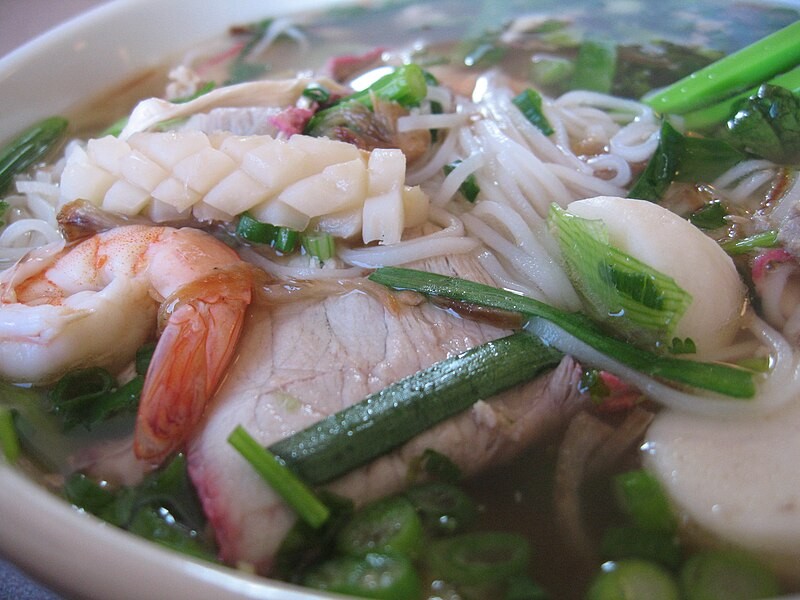 Hủ tiếu Mỹ Tho: Sợi mỳ dai, nước lèo ngọt thanh, đậm chất Tiền Giang