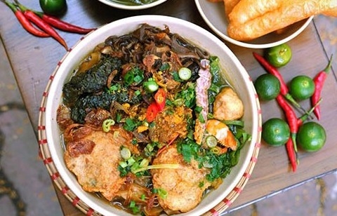 Bánh đa cua Hải Phòng: Hương vị đậm đà của thành phố Cảng