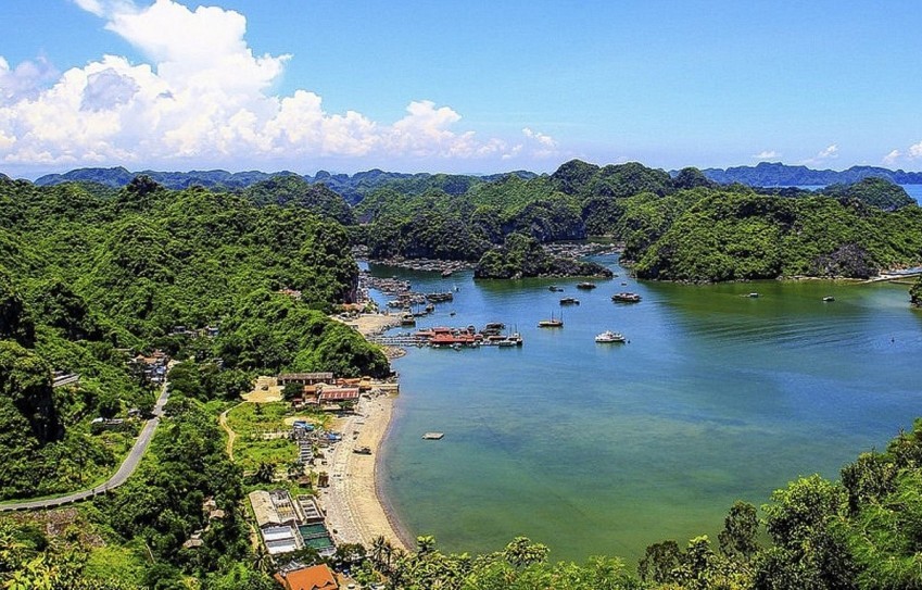 Du lịch xanh ở Cát Bà: Hướng đi bền vững cho "viên ngọc