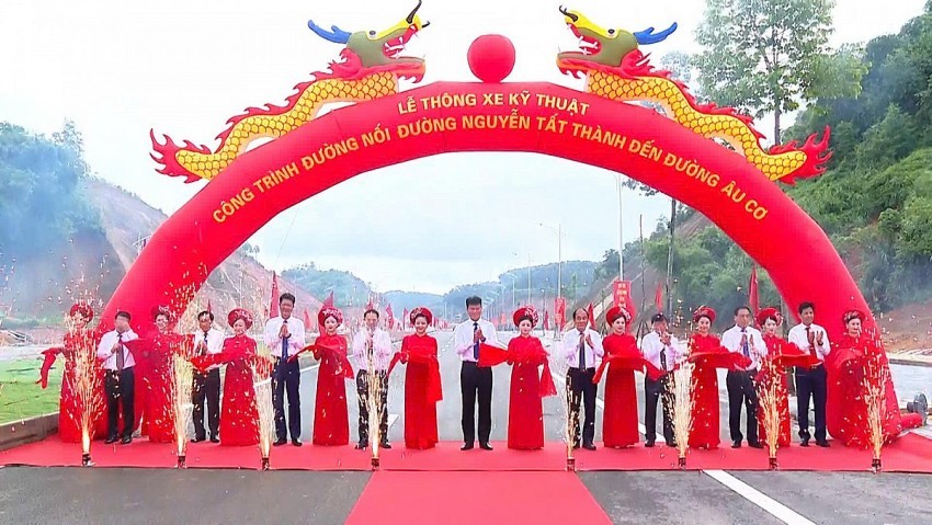 Yên Bái thông xe tuyến đường 300 tỉ sau ba năm thi công