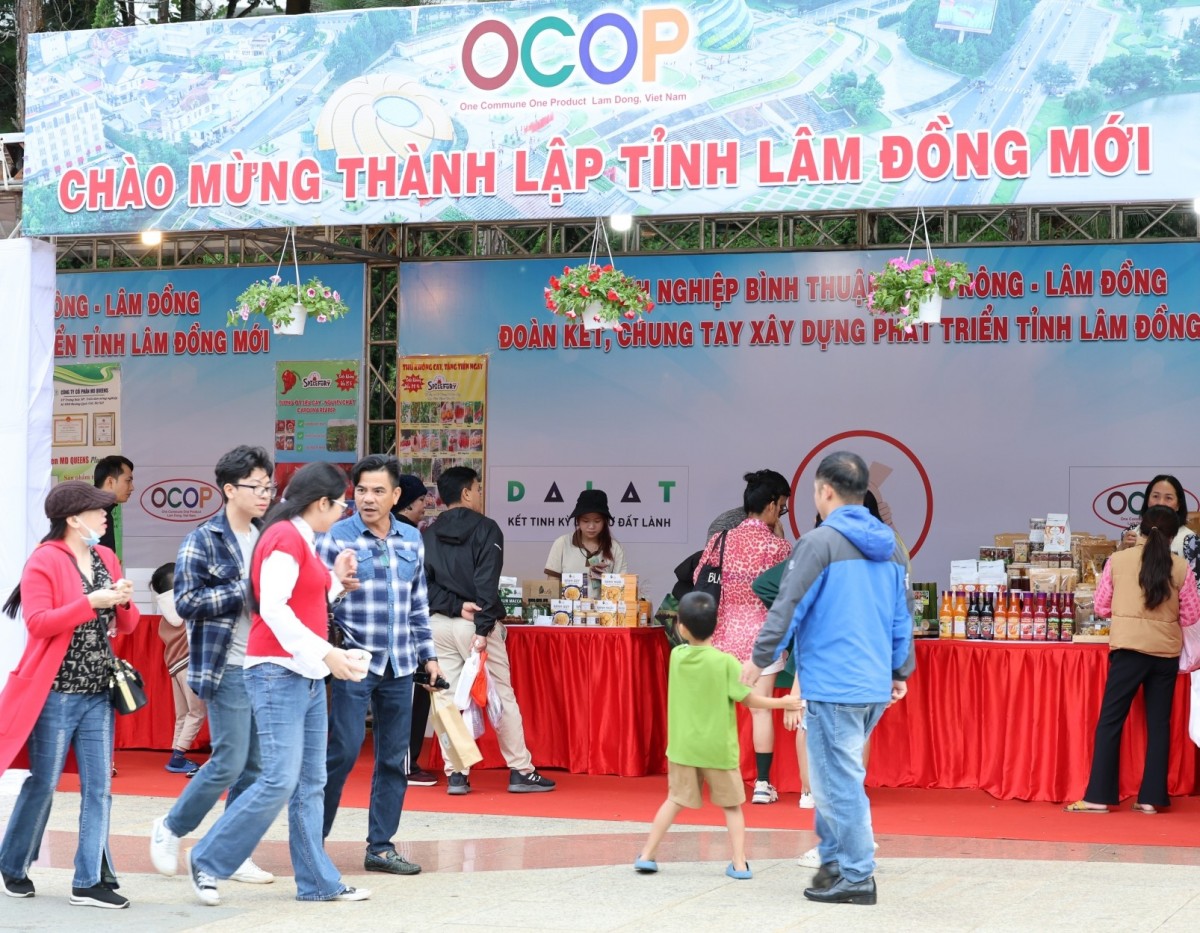 Lâm Đồng: Trưng bày, giới thiệu sản phẩm OCOP, nông nghiệp tiêu biểu