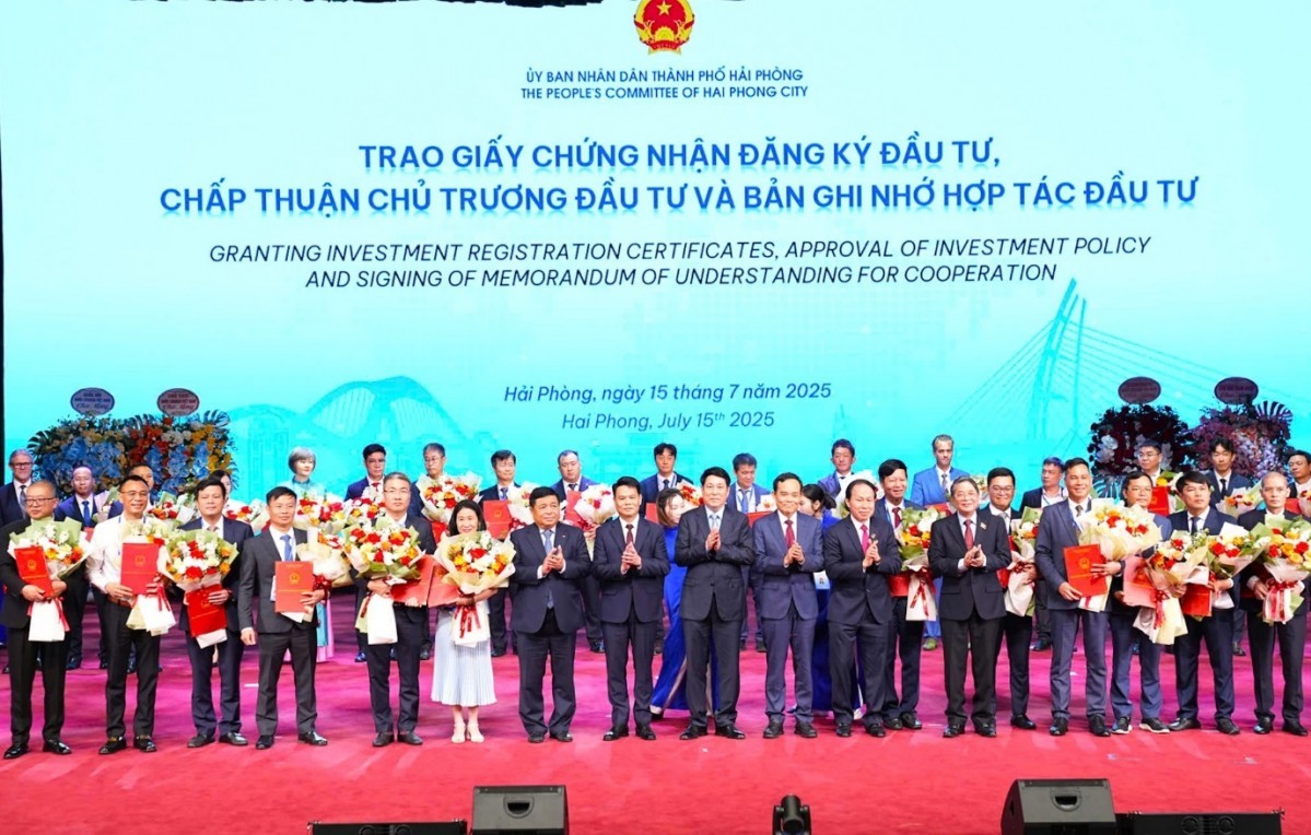 Chủ tịch nước Lương Cường dự Hội nghị xúc tiến đầu tư thương mại Hải Phòng năm 2025