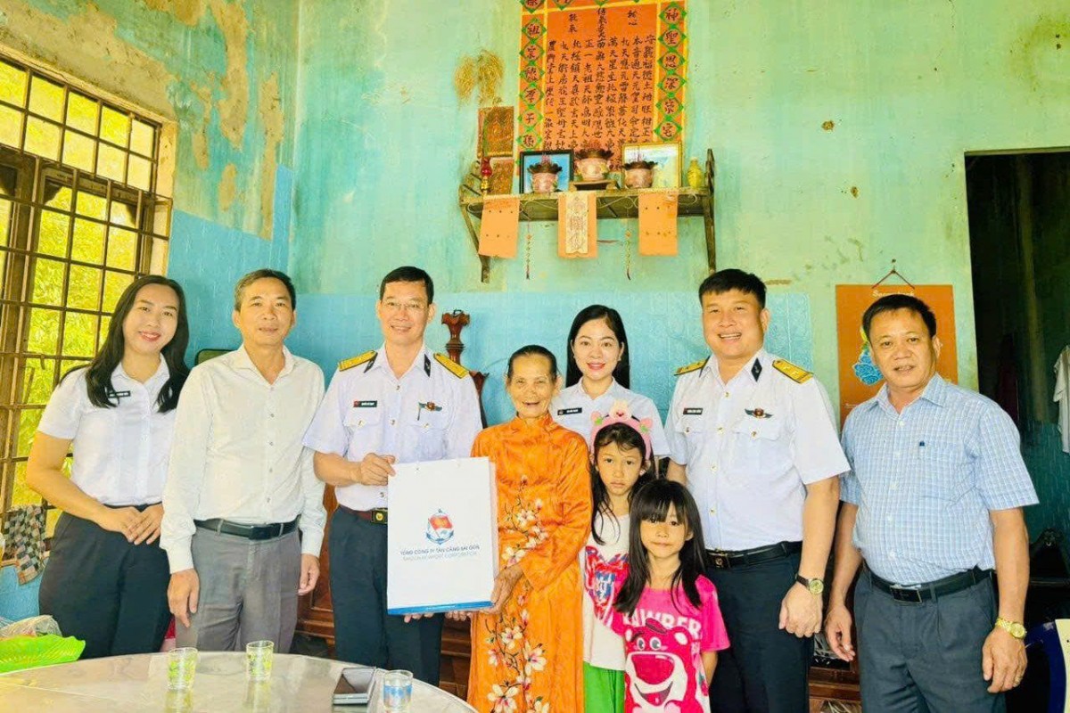 Lâm Đồng: Khởi công xây dựng 2 căn nhà tình nghĩa, tặng quà mẹ Việt Nam anh hùng
