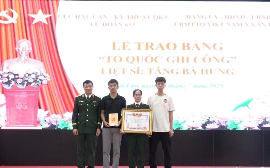 Hải Phòng: Trao Bằng “Tổ quốc ghi công” cho gia đình liệt sĩ Tăng Bá Hưng