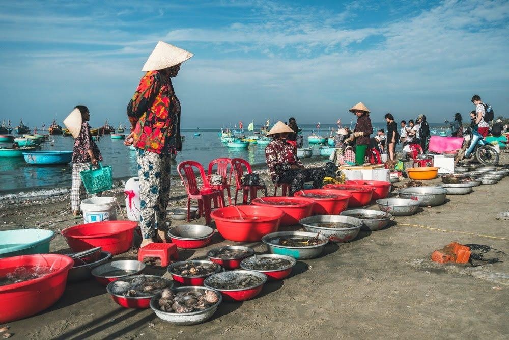 Trải nghiệm làng chài bình yên đẹp như tranh vẽ xứ Đà thành