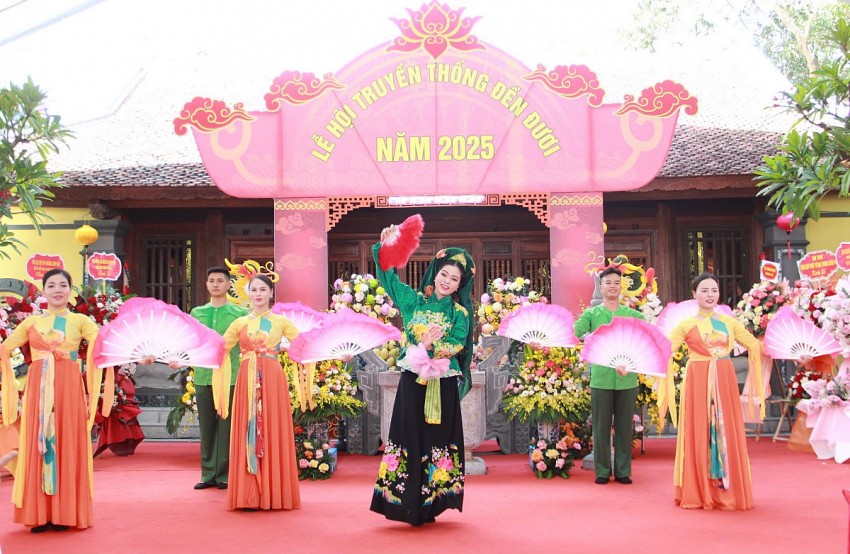 Khai mạc Lễ hội Đền Đươi: Nét đẹp văn hóa xã Yết Kiêu