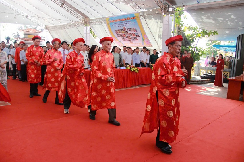 Khai mạc Lễ hội Đền Đươi: Nét đẹp văn hóa xã Yết Kiêu