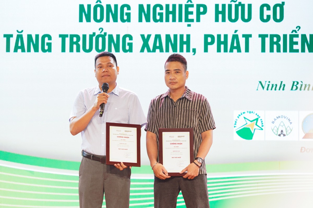 Lễ trao giải cuộc thi viết 