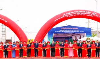 Ninh Bình khánh thành các công trình giao thông trọng điểm chào mừng ĐH đại biểu Đảng bộ tỉnh lần thứ I